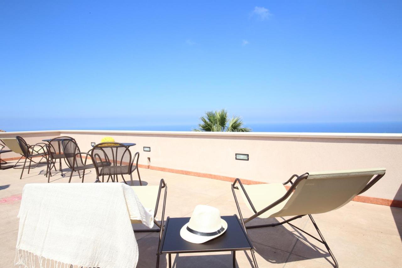 B&B Villa Orchidea Ricadi Eksteriør bilde